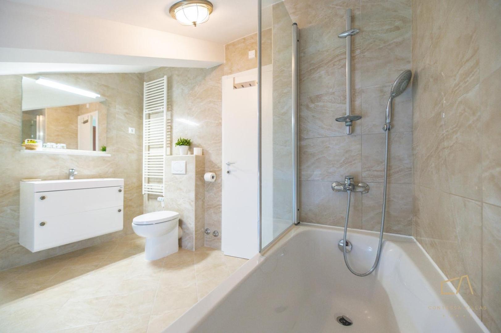 Luxury Apartments Villa Luce 말린스카 객실 사진